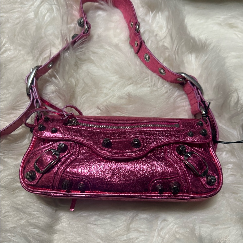BNWT 100% authentic Balenciaga XS Le Cagole metallic bag pink